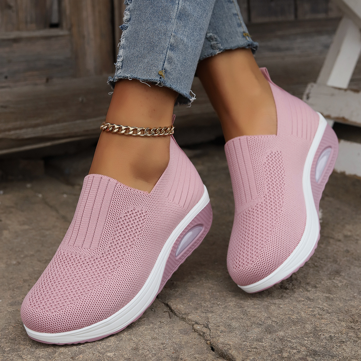Donna Soft Cushioned Slip-On Sneakers for Women