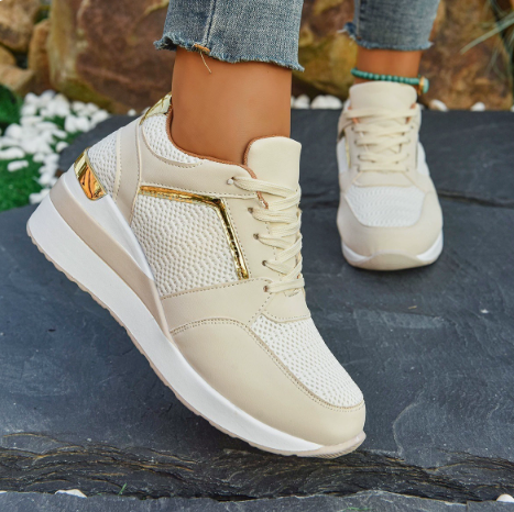 Cassie Effortless Lace-Up Walking Sneakers