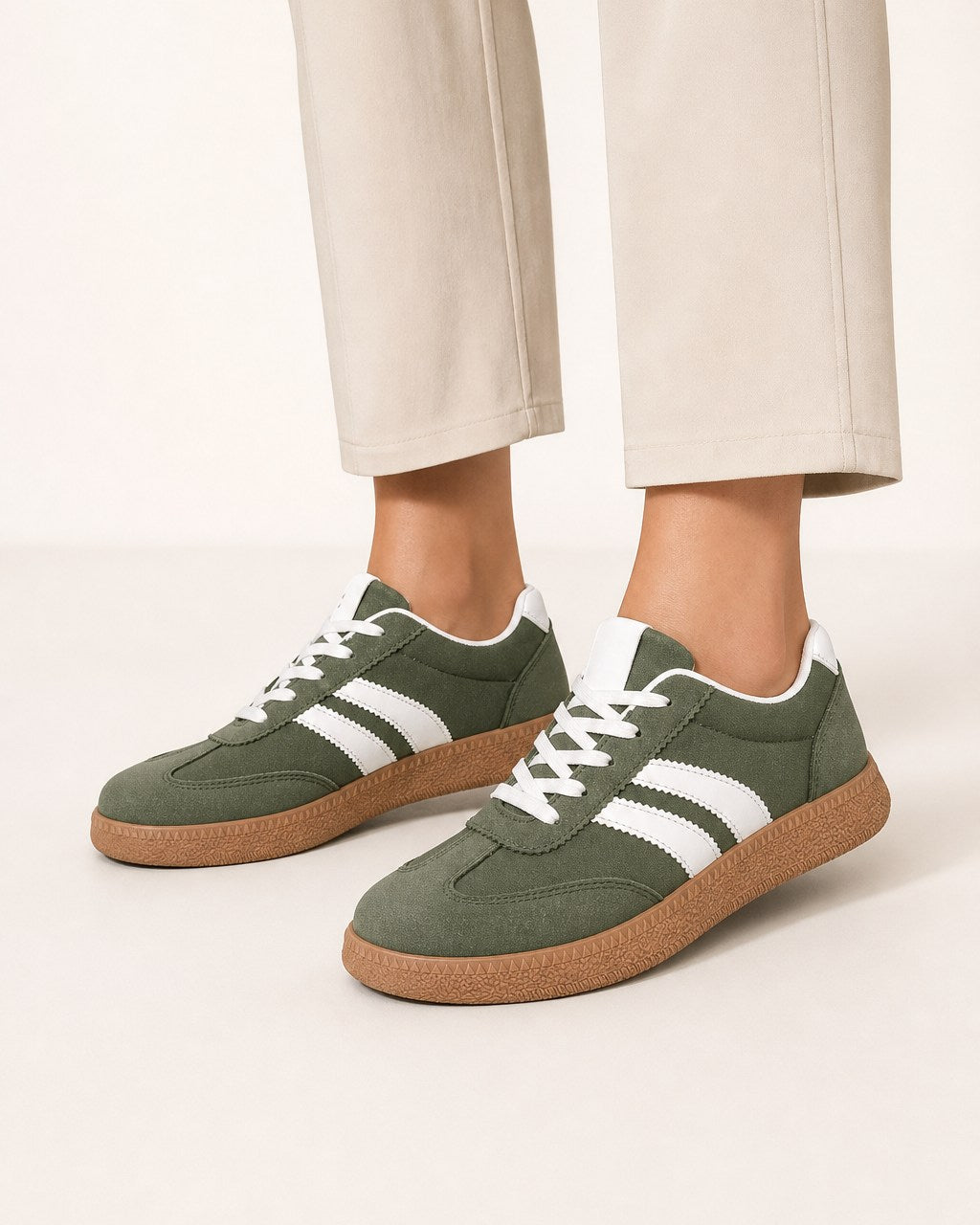 Deborah Classic Comfort Court Sneakers for Women